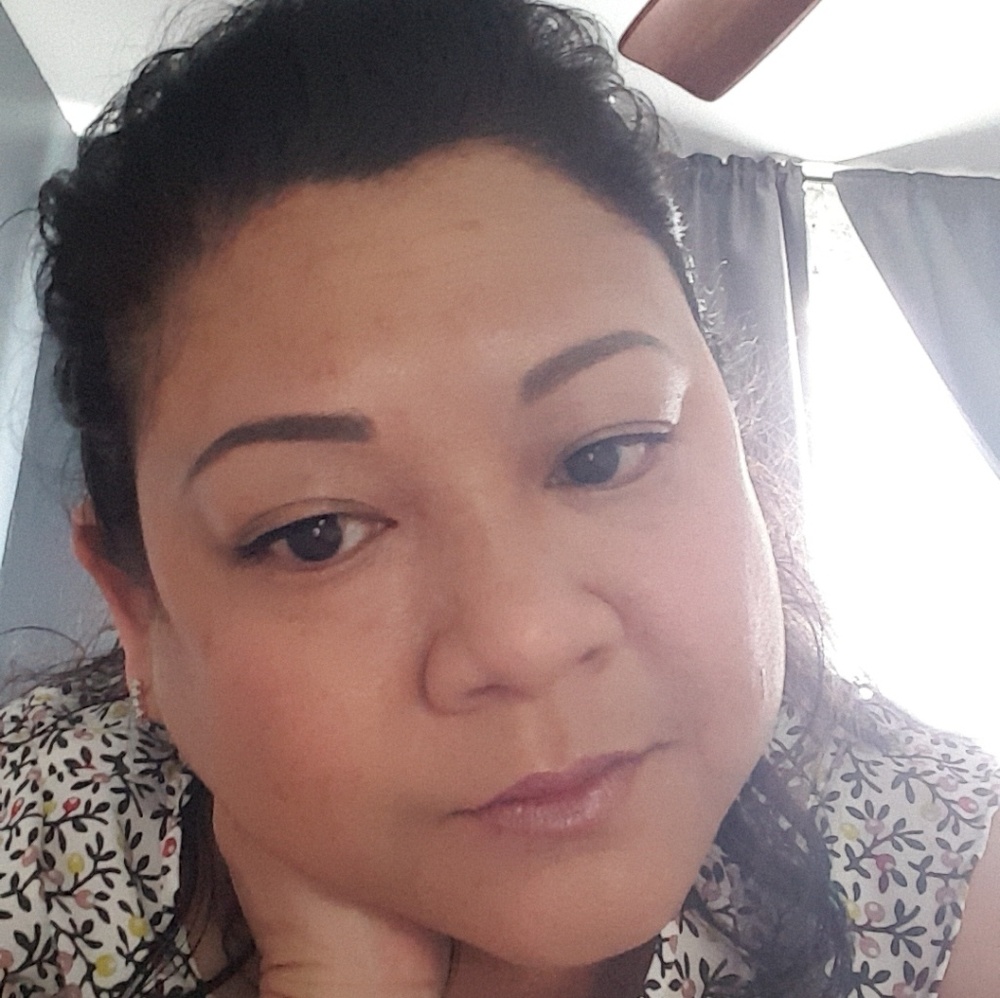 Meet your Posher, Eloisa